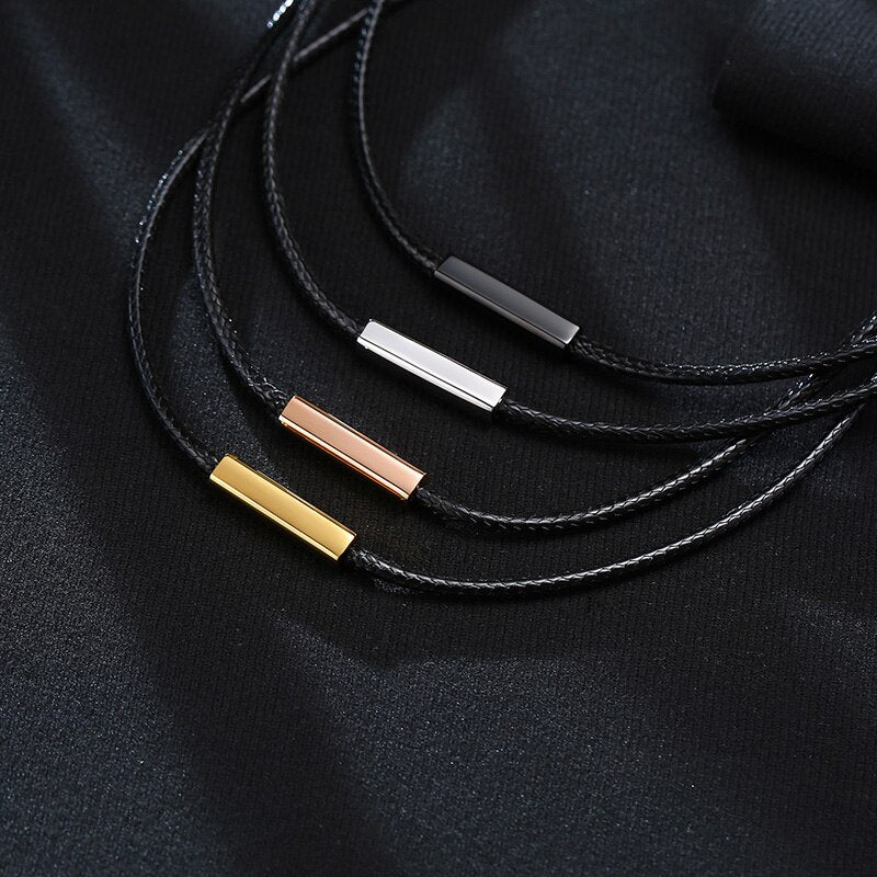 LEATHER NECKLACE - THEMASTER